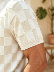 ALTZTAR Men's Beige Checkerboard Round Neck Knitted Short Sleeve Slim Fit Casual Breathable Top - Apricot - View 4