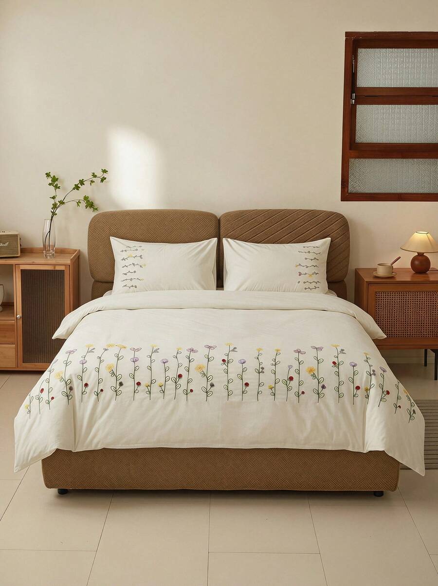 Cirelle 2/3 PiecesBedding Set, 100% Polyester, Embroidered Floral Pattern Duvet Cover Set. Includes 1 Duvet Cover + 1 Or 2 Pillowcases, No Inner Filling Included, Ideal For Bedroom & Bed Decoration. - White - View 1