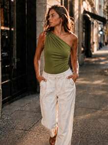 One-Shoulder Bodysuit In Supplex Fabric, Fits Sizes S To L, A Versatile And  Piece For Everyday And Night Looks. - 綠色 - 查看 2