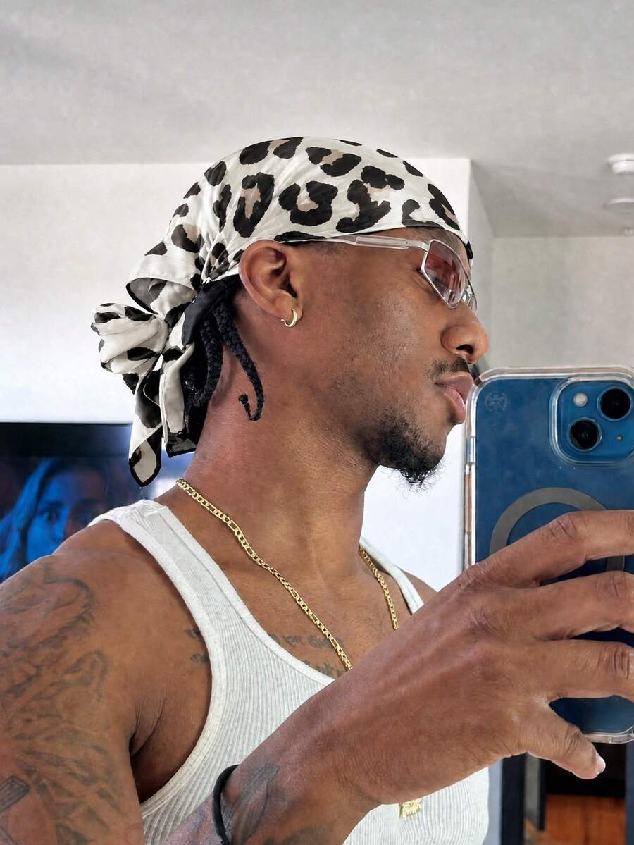 1 Piece Of Men's Leopard Print Satin Square Scarf Multifunctional Headscarf Neck Scarf Hair Accessories For Daily Wear - black beige - View 1