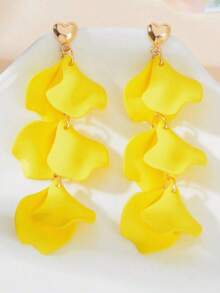 1 Pair European And American Style Pleated Acrylic Petal Long Tassel Ear Clips, Exaggerated Personalized, Elegant And High-End Earrings - Yellow - View 2