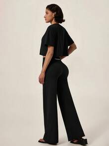 TimeOff Women's One Set Autumn/Winter Solid Color Round Neck Loose Short T-Shirt & Wide Leg Long Pants Sports Outfit - Black - View 9