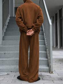 復古街頭風男士套裝，寬鬆廓形燈芯絨落肩夾克與抽繩寬腿拖地長褲兩件套 - 咖啡棕 - 查看 2