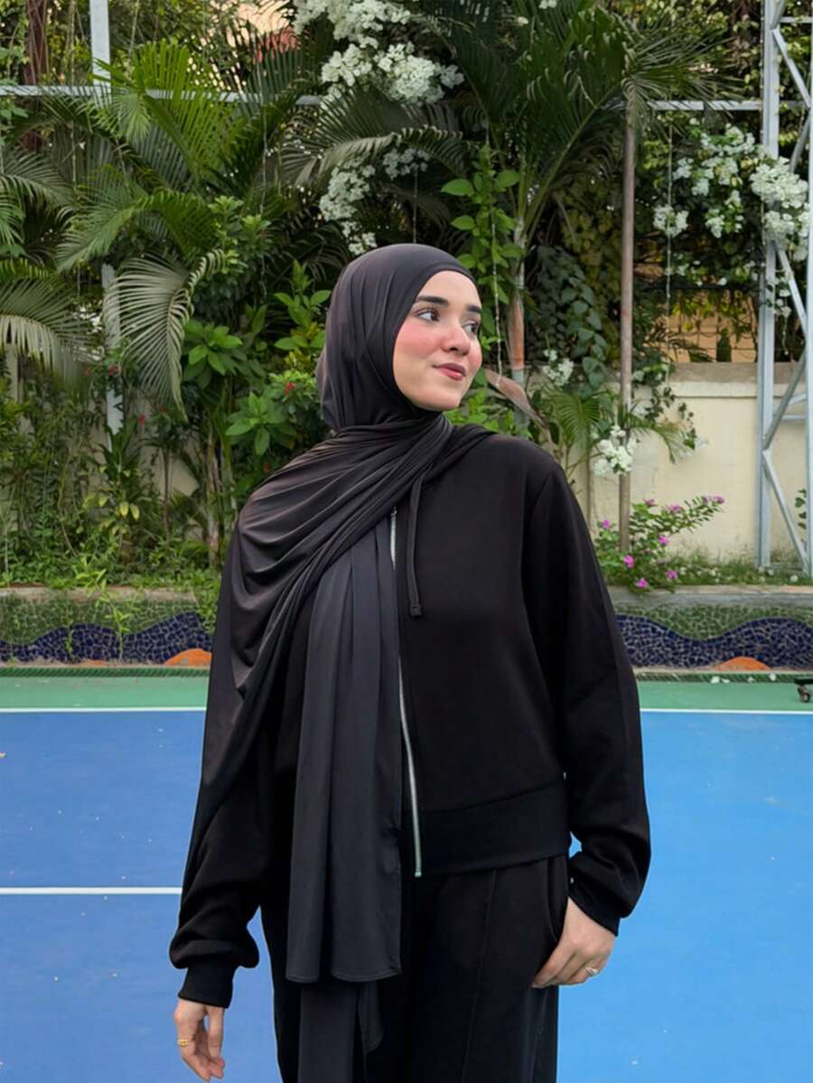 1Pc Solid Color Easy Wear Muslim Hijab For Women, Soft Breathable Modal Fabric, Pre-Sewn Adjustable Elastic Design, Ideal For Daily Wear & Prayer - Black - View 1