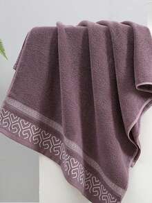 1PC Geometric Pattern Minimalist Bath Towel/4pcs Set Bath Towel Set - Soft & Comfortable Terry Material - Absorbent - Suitable For Bathroom, Home Decor, Gym, Vacation Travel, Holiday Gift, Home Decor Item - Purple - View 10