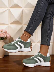 NOBLEARL 1 Pair Beautiful Premium Waist-Slimming Casual Sports Shoes, Thick Sole Breathable Mesh Running Shoes, Lace-Up Soft Bottom Non-Slip Student Sneakers - Green - View 4