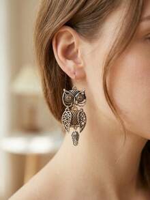 1 Pair Dual-Tone Vintage Hollow Owl Dangle Earrings, Decorated With Antique Silver & Gold Hollow Wings Pendant, Paired With Champagne Crystal Eyes, Suitable For Witchy Bohemian Style Jewelry, Perfect As Gifts For Women During Halloween, Thanksgiving, Christmas - Antique Silver - View 2