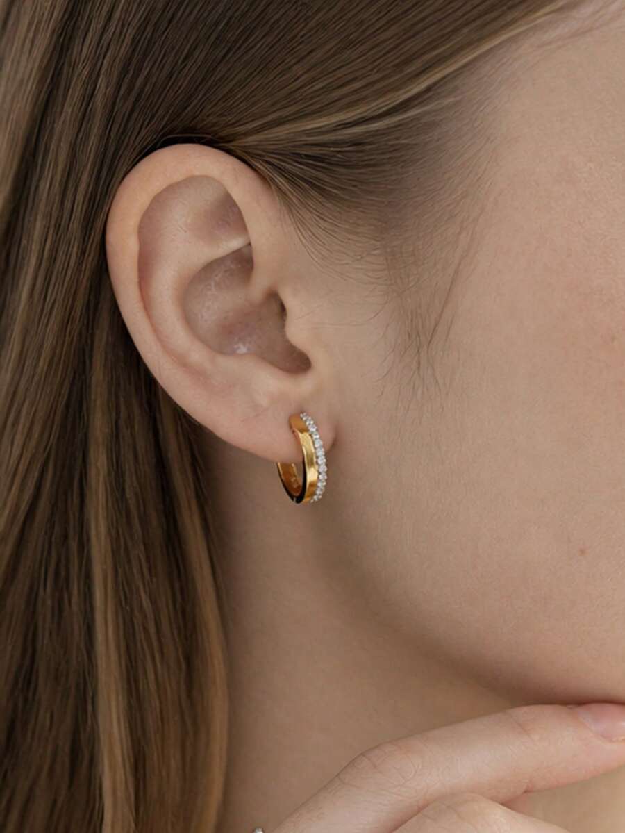 Pendientes de aro elegantes para mujer de plata de ley 925 chapados en oro de 18K con incrustaciones de circonita - pendientes con borde de circonitas pavé - Ver 1