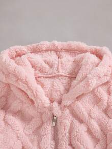 Girls' Casual Fashion Solid Color 3D Embossed Fuzzy Hooded Short Jacket And Straight Leg Pants 2 Pieces Set, Autumn/Winter - Pink - View 3