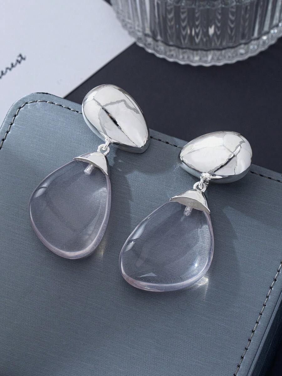 1 Pair European & American Fashion Exaggerated Personalized Asymmetrical Shape Elegant Elegant Transparent Acrylic Earrings - Silver - View 1