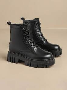 Botas Militares Mujer Plataforma Piel Sintética Negras, Botas Cortas con Cordones y Cremallera Lateral, Suela Gruesa Antideslizante, Estilo Urbano Ideal para Otoño e Invierno - negro puro - Ver 1