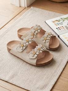 1雙 2026新款女童拖鞋，灰色雙帶設計 3D花朵，平底田園風，夏季百搭休閒拖鞋 - 米色 - 查看 6