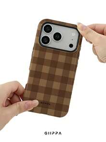 GIIPPA 1件復古咖啡棕棋盤格圖案設計手機殼，適用於Phone 17 Pro Max，相容Phone 16 Pro Max、15 Pro Max、14 Pro Max，韓系高端時尚趣味手機殼，相容11/12/13/14/15/75 Pro Max Plus，優雅設計適合男女，聖誕節、情人節、復活節、婚禮季與生日送給女友的完美禮物！ - 咖啡棕 - 查看 6