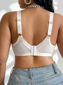 Rosiemei Plus Size Women Wireless Bra, Breathable Non-Slip Lace Patchwork Lift Up Adjustable Strap Seamless Everyday Wear - White - View 4