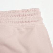 Adidas 女款夏季時尚極簡舒適寬鬆直筒休閒運動短褲 IS1217 - 灰粉紅色 - 查看 5