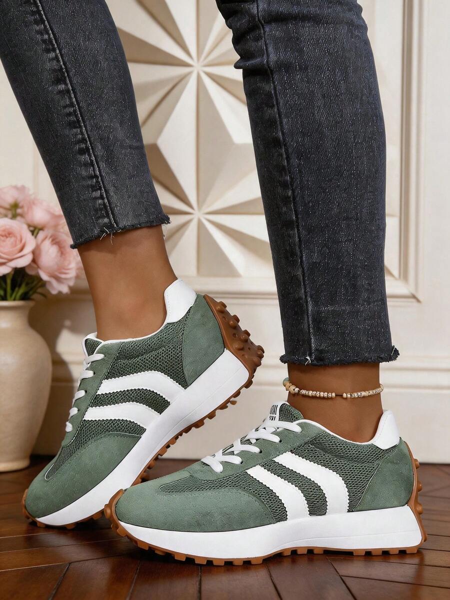 NOBLEARL 1 Pair Beautiful Premium Waist-Slimming Casual Sports Shoes, Thick Sole Breathable Mesh Running Shoes, Lace-Up Soft Bottom Non-Slip Student Sneakers - Green - View 1