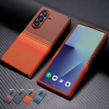 1pc Multi-Color Kevlar Magnetic Carbon Fiber Texture Integrated Hinge Gradient Layer Luxury High-End Water Transfer Matte Leather Texture PC Dual-Side Protective Case For Samsung Galaxy Z Fold 8/Z Fold 8 Ultra/Z Fold 7/Z Fold 6/Z Fold 5/Z Fold 4 - Multicolor - View 2
