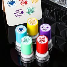 4款卡通圖案貼紙，適合教師與家長批改孩子作業，全球學習獎勵彩色圖案激勵語句，鼓勵詞彙、做得好、超級棒、閃亮，適用於評分與激勵，開學季、萬聖節、感恩節、聖誕禮物 - 多色 - 查看 5
