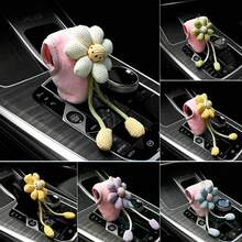 Cute Knitted Flower Car Interior Gear Shift Cover, Soft Plush Car Gear Lever Protector, All-Season Universal, Women's And Girls' Car Interior Decoration Accessory - Multicolor - View 2