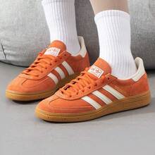 Adidas Originals HANDBALL SPEZIAL Comfortable Versatile Mid-Top Sneakers Unisex - Brick Red - View 2
