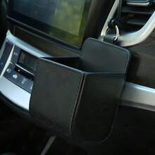 1pc Creative Car Storage Bag, Air Vent Clip Installation Design, Easy To Install And Remove, Securely Fits, Fully Utilizes Scattered Spaces In Car, Stores Phone And Small Items, Car Interior Organization Accessory - Car Air Vent Storage Box - View 4