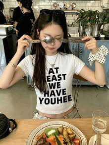 女款圓領短袖T恤，夏季新款字母印花，美式辣妹風，時尚休閒百搭修身短版上衣，白色 - 白色 - 查看 7