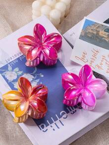 3pcs/1pc 8cm/3.14inch Large Hibiscus Flower Shaped Hair Clips, Colorful And Vibrant, Made Of Lightweight Plastic Material, Suitable For Daily Wear, Outdoor Activities, Casual Occasions, Party Gatherings, Commuting, Beach Vacations And More. Can Be Used For Hairstyles Like Ponytails, Buns, And More, Also Perfect For Daily Care Steps Like Washing Face, Bathing, And Makeup, Making It A Perfect Accessory Item. - Multicolor - View 11