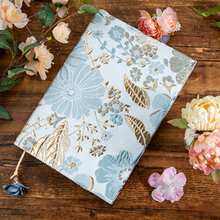 精緻刺繡花卉書套，適用於平裝書 | 水彩花卉圖案可水洗柔軟布料 A5 書套，適用於 8.6 X 5.5 英吋書籍 | 可調節保護套，適用於筆記本與精裝聖經 - 書套 - 查看 11