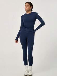 NcmRyu Women's One Set Solid Color Seamless Round Neck Short Sleeve Butt-Lifting Tight Cropped Pants Sports Outfit - Navy Blue - View 6