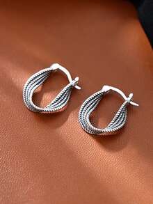 1 Pasang Anting-Anting Apathetic Twisted Personalized, Anting-Anting Stud Mewah Kelas Atas untuk Wanita, Desain Baru, Serbaguna untuk Bepergian dan Kencan - Perak - View 3