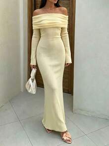 Elegant Yellow Off Shoulder Flare Sleeve Knit Maxi Dress For Women, Slit Hem Long Knit Outfit Suitable For Summer Autumn Dating & Daily Occasions - Yellow - View 1