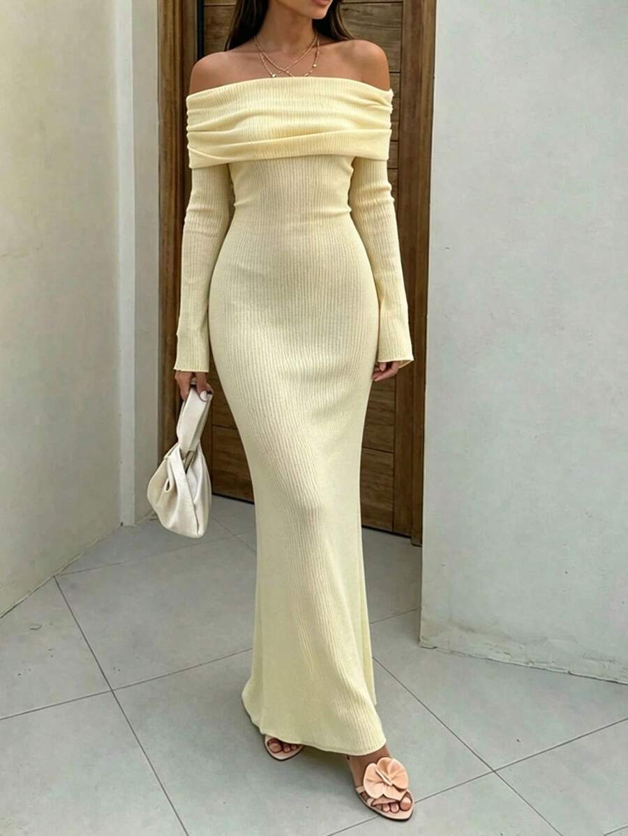 Elegant Yellow Off Shoulder Flare Sleeve Knit Maxi Dress For Women, Slit Hem Long Knit Outfit Suitable For Summer Autumn Dating & Daily Occasions - Yellow - View 1