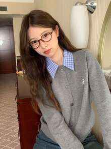 2-In-1 Plaid Patchwork Letter Embroidery Knit Cardigan - Grey - View 2