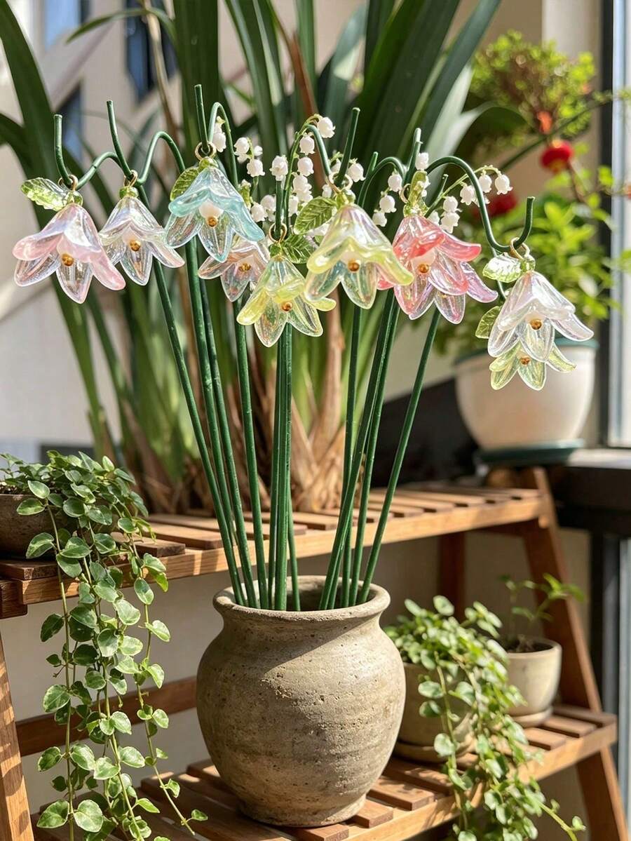 1/5/10 Conjuntos de Estacas de Decoração de Jardim Romântico - Design de Flor de Lírio do Vale Artificial Miniatura, Material Acrílico, Cor Gradiente Fofa; Adequado para Decoração de Plantas em Vasos e Acessórios Feitos à Mão para Pequenas Festas, Criando Atmosfera de Jardim; Conjunto de Decoração de Plantas Universal para Uso Interno/Externo - Multicolorido - Visão 1
