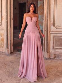 Elegant Women's Strapless Chiffon Maxi Dress With Slit And Pleated Details, Suitable For Formal Occasions And Evening Parties - Pink - View 4