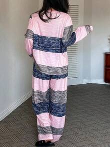 女款條紋拼色圓領長袖上衣與長褲家居服套裝 - 彩色 - 查看 2
