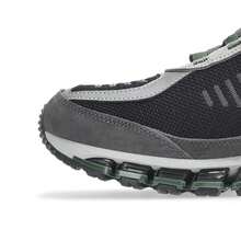 Asics Women Casual Athletic Shoes - 黑色 - 查看 2
