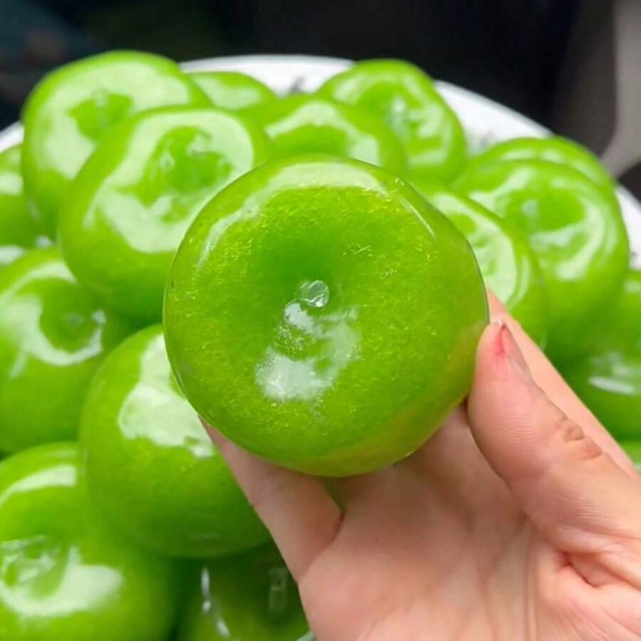 1pc Realistic Green Apple Squeeze Toy, Super Soft Glossy TPR Fruit Squishy Toy, Stress Relief Fingertip Toy, Fun Prank Sensory Decompression Toy, Suitable As Gift For Teens And Adults - Multicolor - View 1