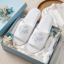 Women's Blue Bow Embroidered Logo Disposable Slippers, White Comfortable Fabric, Thick EVA Sole, Lightweight, Open Toe, Suitable For 28cm Foot Length, Indoor, Travel, Wedding Party Slippers - Blue Bow - View 1