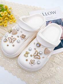 16pcs Elegant Versatile ABS Butterfly Pearl Heart Shoe Charms, DIY Detachable Shoe Decorations, Bear Rhinestone Heart Shoe Accessories Suitable For Clogs, Women's Sandals, Slippers, Beach Shoes, Holiday Gifts - Gold - View 5