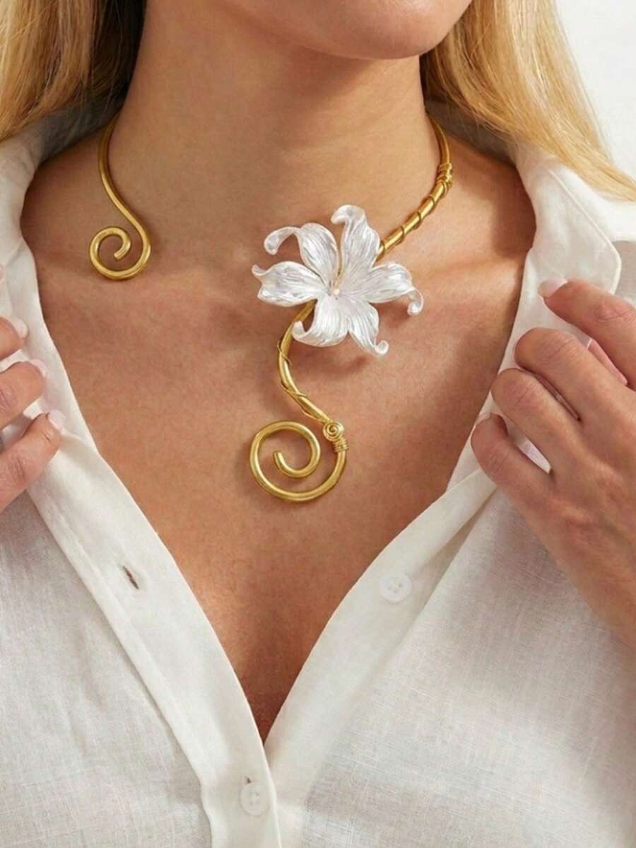 1pc French Vintage White Flower Open Collar Necklace, Fashionable 3D Personalized Party Necklace For Women - Multicolor - View 1