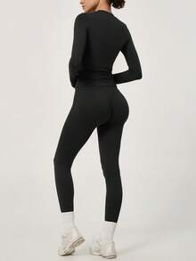 NcmRyu Women's One Set Solid Color Seamless Round Neck Short Sleeve Butt-Lifting Tight Cropped Pants Sports Outfit - Black - View 6