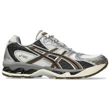Asics Women Running Shoes - 白銀色(建議拍大半號到一碼) - 查看 2