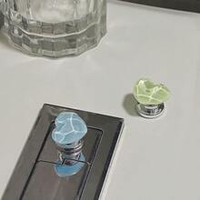 4件組 3D愛心造型馬桶沖水按鈕，附背膠，彩色愛心馬桶裝飾，馬桶水箱沖水輔助按鈕，適合長指甲使用，輕鬆沖水（白色、粉色、藍色、綠色） - A 4pcs - 查看 8