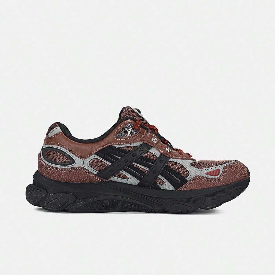 Asics Women Casual Athletic Shoes - 棕色/黑色 - 查看 1