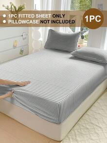 1pc Minimalist Striped Print Fitted Sheet, Soft Smooth Skin-Friendly Breathable Mattress Protector, Bedroom Bedding, Only Includes 1pc Fitted Sheet, Machine Washable Easy Care, All-Season Fitted Sheet, Suitable For Twin / Full / Queen / King Size Beds, Create A Cozy Comfortable Sleeping Space, Back To School Dorm Bedroom Essential Bedding - Multicolor - View 3