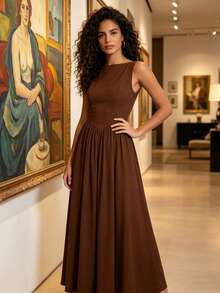 MODA MO, REF: H978 Women's Dress, Long Dress, Sleeveless, Round Neckline, High Waist, Backless, Dress With Zipper, Slim Model, A-Line Dress, Elegant, Modern, Light, Comfortable, Versatile, Refined Look, Casual Chic Dress, Dress For Events, Sophisticated Look, Summer Dress, Quality Finish, Feminine Style. - 巧克力棕 - 查看 6