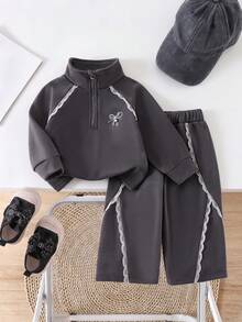 Girls 2-Piece Set, Dark Gray Half-Zip Stand Collar Sweatshirt With Exquisite Lace Trim + Matching Side Lace Flared Pants, Rhinestone Bow & Graphic Print With 3D Tie Bow Design, 2026 Fashion New Style, Korean Sweet Preppy European & American Kids Wear - Grey - View 3