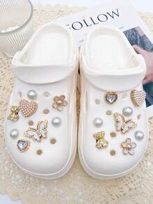 16pcs Elegant Versatile ABS Butterfly Pearl Heart Shoe Charms, DIY Detachable Shoe Decorations, Bear Rhinestone Heart Shoe Accessories Suitable For Clogs, Women's Sandals, Slippers, Beach Shoes, Holiday Gifts - Gold - View 2