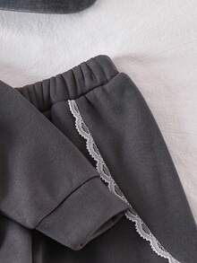 Girls 2-Piece Set, Dark Gray Half-Zip Stand Collar Sweatshirt With Exquisite Lace Trim + Matching Side Lace Flared Pants, Rhinestone Bow & Graphic Print With 3D Tie Bow Design, 2026 Fashion New Style, Korean Sweet Preppy European & American Kids Wear - Grey - View 8